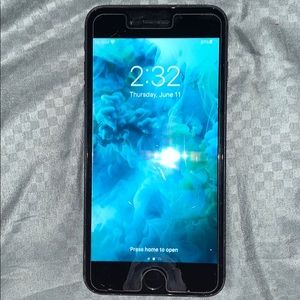 iPhone 7 Plus Going for cheap